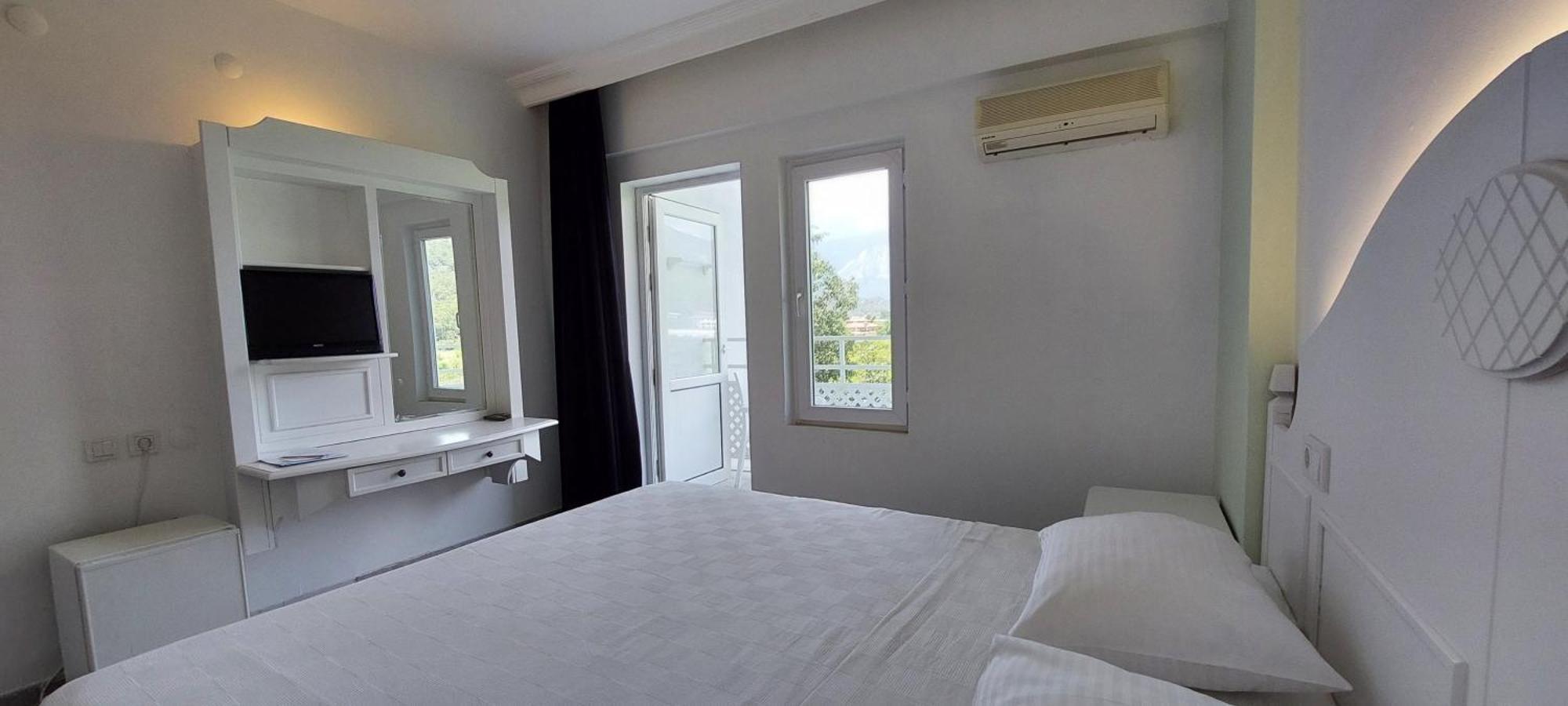 Uk Hotel Kiris Αττάλεια Εξωτερικό φωτογραφία