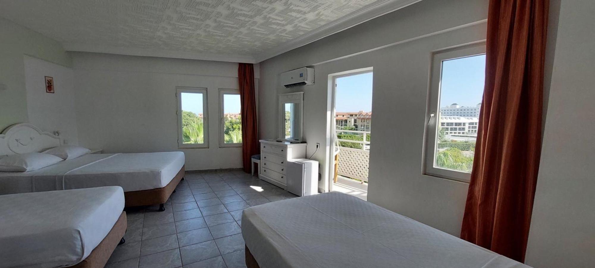 Uk Hotel Kiris Αττάλεια Εξωτερικό φωτογραφία