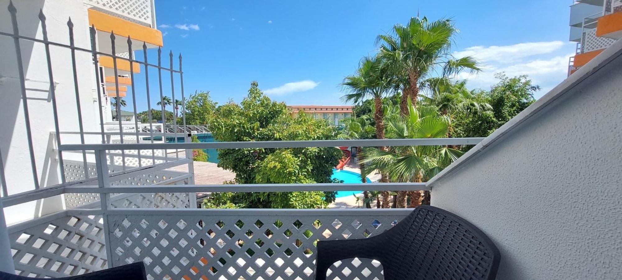 Uk Hotel Kiris Αττάλεια Εξωτερικό φωτογραφία